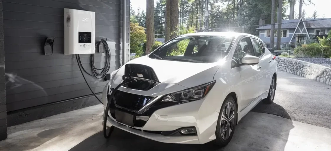 Domowa stacja ładowania samochodu elektrycznego