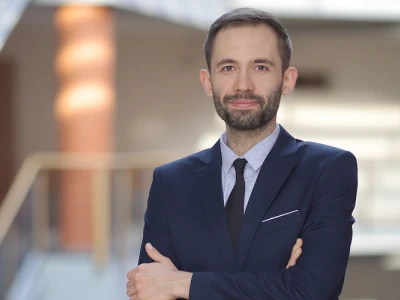 Technostres w erze cyfrowej: wyzwania i rozwiązania dla nowoczesnych organizacji
