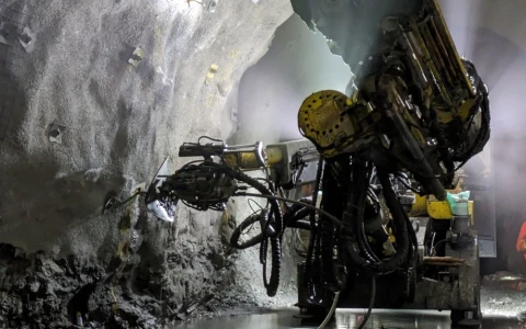 Specjalistyczne systemy do drążenia tuneli i korytarzy górniczych - kompleksowe rozwiązania MC-Bauchemie