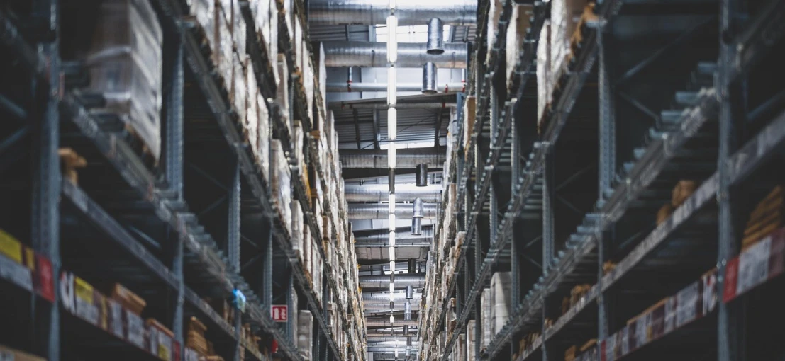 Rynek dystrybucji materiałów budowlanych w Polsce w 2025 roku – stabilny wzrost, rosnące ceny i nowe trendy