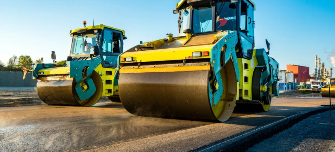 Nawierzchnie betonowe czy asfaltowe?