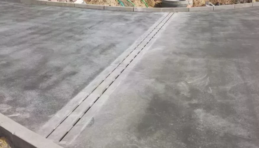 szczelinowe systemy odwodnień liniowych